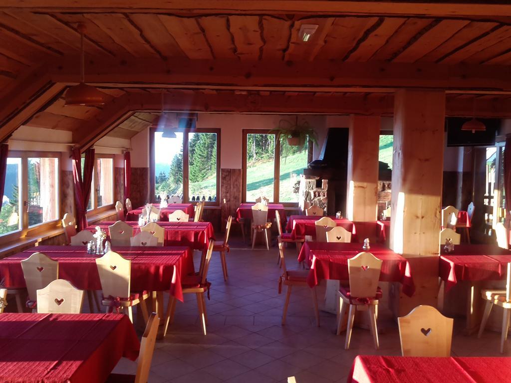 Gostisce In Penzion Stari Vrh Poljane nad Škofjo Loko Zewnętrze zdjęcie